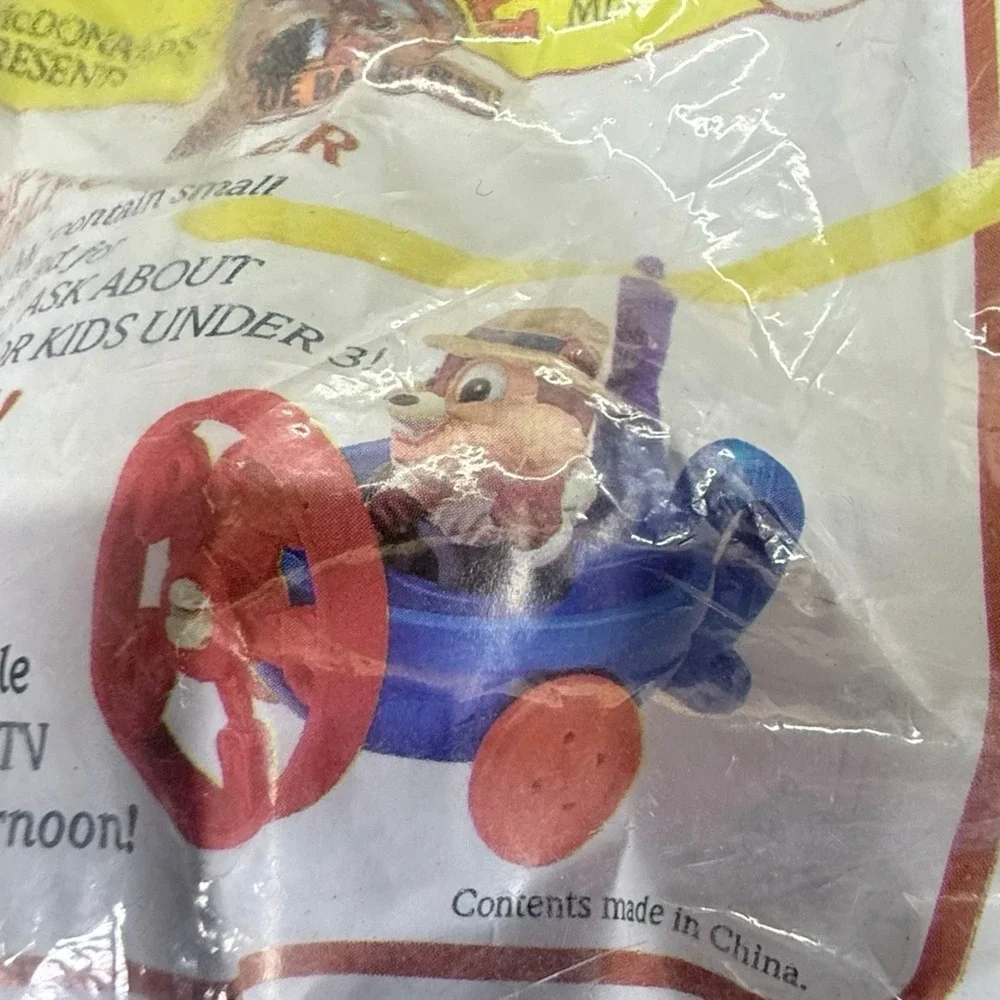 1989‎ Chip N Dale Rescue Rangers Chip Toy McDonalds Happy Meal Disney New Sealed